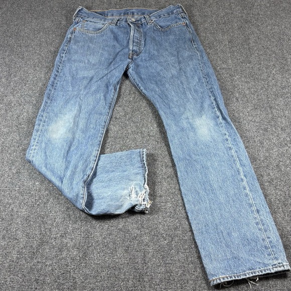 LEVIS 501 Mens 33x31 Original Fit Straight Leg 100% Cotton Denim Button Fly Jean - Picture 1 of 11